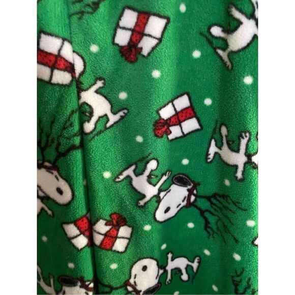 Peanuts, snoopy, youth, green reindeer, snoopy lounge, pajama pants S/L - Picture 3 of 4